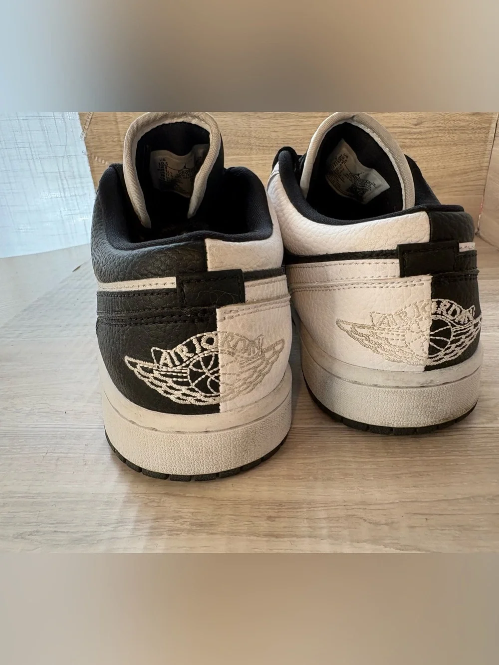 Nike Air Jordan 1 Low SE Homage White Black Split Shoes DR0502-101 Women's 10.5 - Picture 4 of 14